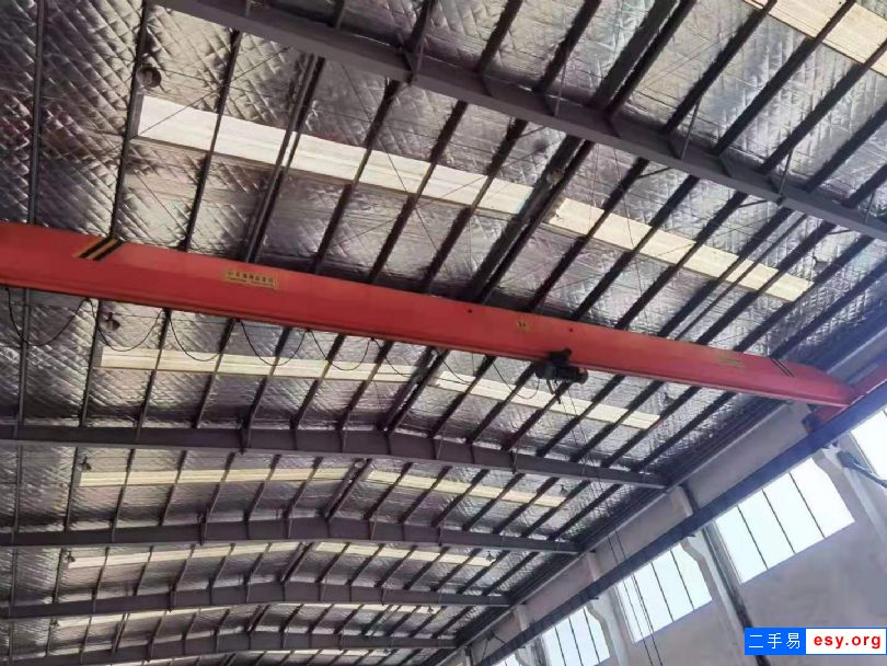 QD型10噸二手單梁橋式起重機(jī)，跨度22.5米，河南礦山制造，在位出售