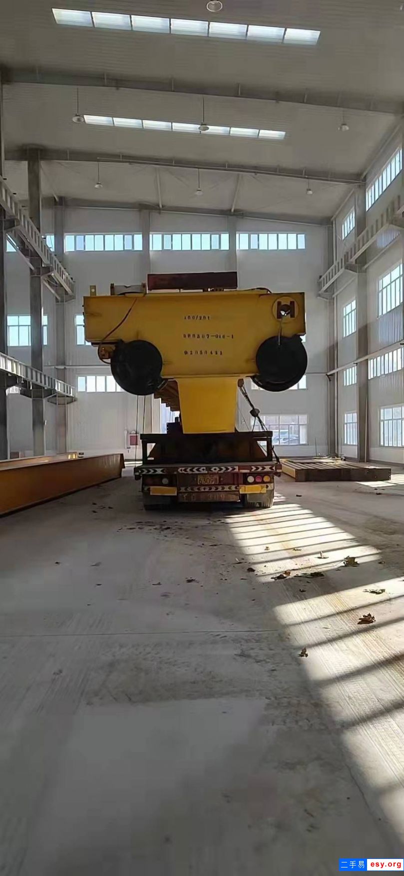 QD型100噸二手雙梁天車，跨度22米，全車變頻 轉(zhuǎn)讓