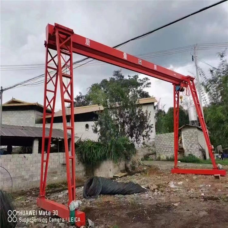 處理三臺(tái)上包下花3噸二手龍門吊 跨度12米