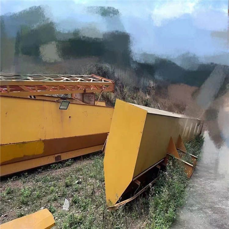 包廂式單梁二手32噸龍門吊 跨度24米