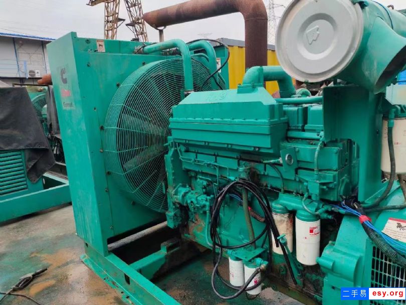 二手柴油發(fā)電機(jī)出售、維修保養(yǎng)310kw、450kw