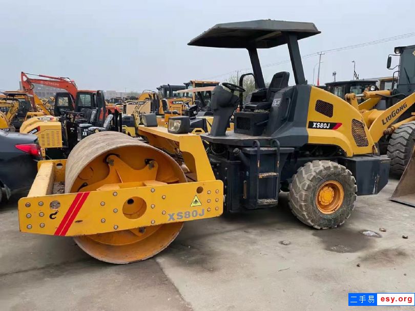 個(gè)人低價(jià)轉(zhuǎn)讓-二手壓路機(jī)徐工柳工20 22 26噸-全國免費(fèi)配送
