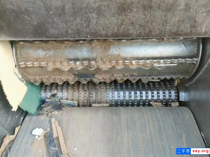 轉(zhuǎn)讓二手1300錘頭破碎機(jī) 綜合木材破碎機(jī) 132千瓦破碎機(jī)