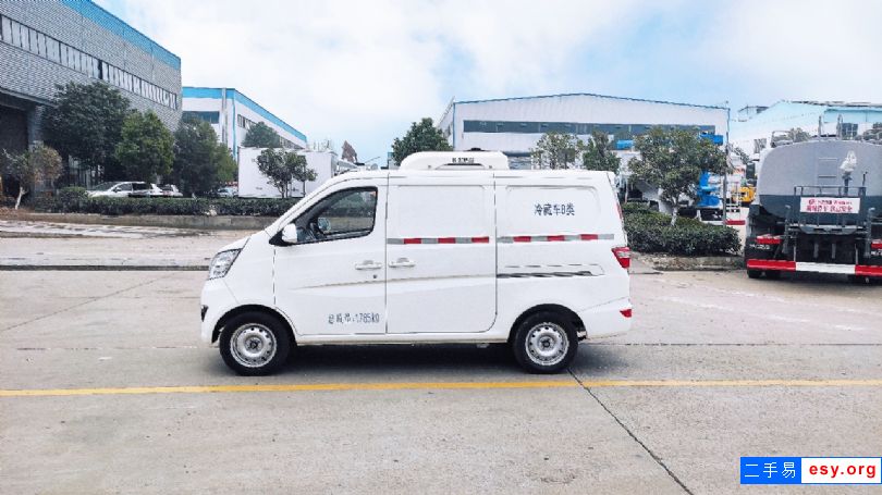 國(guó)六 長(zhǎng)安之星5冷藏車