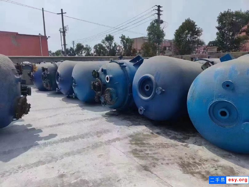 處理二手5000升搪瓷儲罐