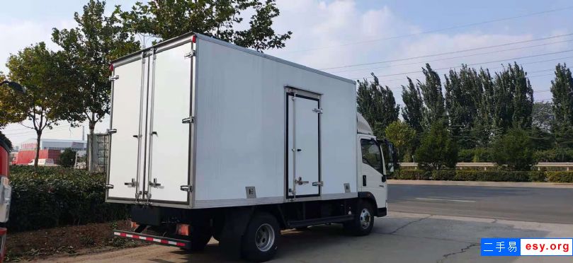 青島即墨城陽(yáng)重汽豪沃4米2冷藏車130馬力--2022已更新（今日/熱