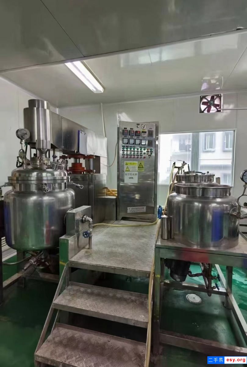 出售100升  650升  1300升真空乳化機(jī)現(xiàn)貨待售中
