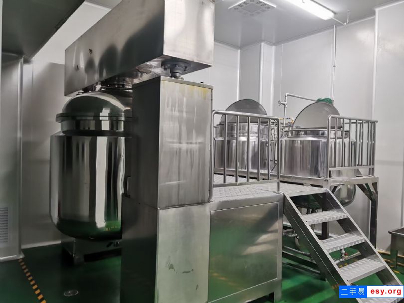 出售100升  650升  1300升真空乳化機(jī)現(xiàn)貨待售中