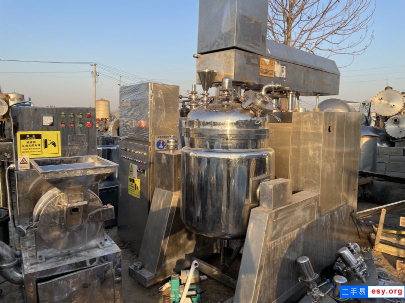出售二手250升真空乳化機(jī)