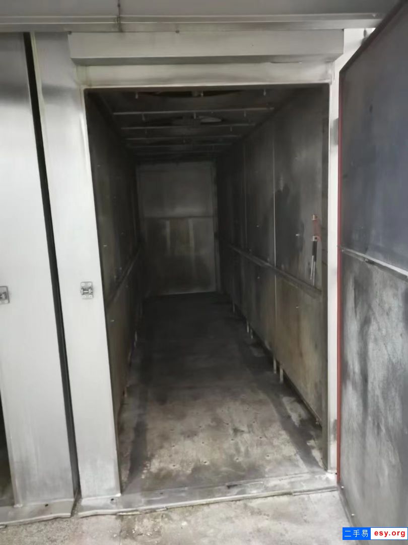 出售二手煙熏爐，二手1000煙熏爐 設(shè)備安裝少用