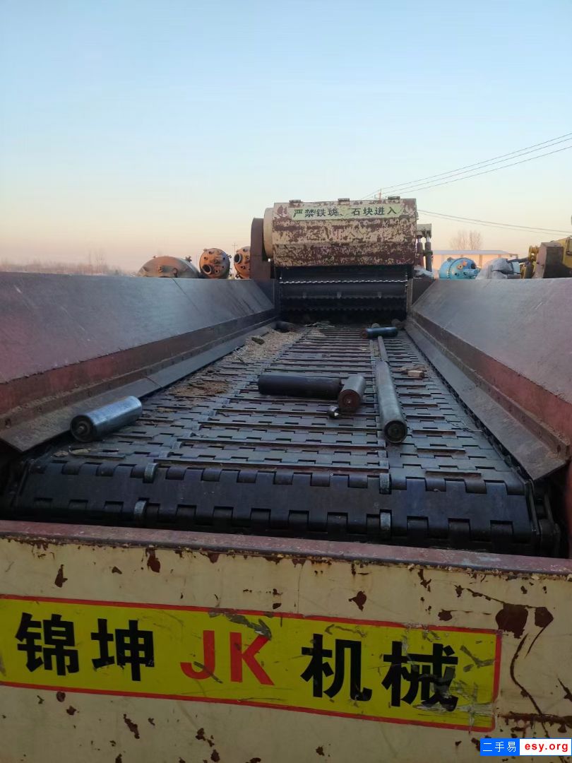 二手二手19年錦坤產(chǎn)1400--500錘頭鏈板進(jìn)料主電機(jī)
