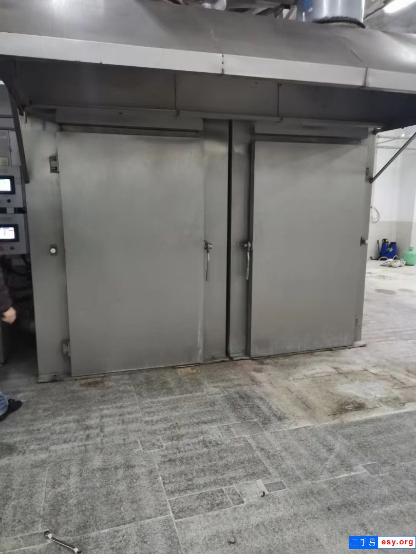 出售二手煙熏爐，二手1000煙熏爐 設(shè)備安裝少用