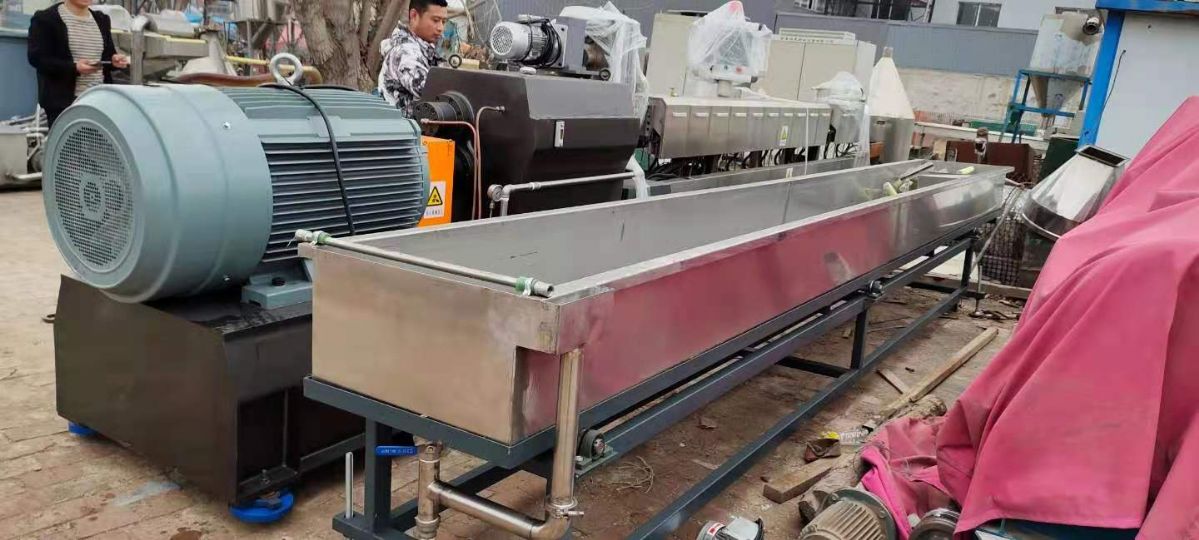 轉(zhuǎn)讓翰易75B雙螺桿造粒機(jī)二手塑料機(jī)