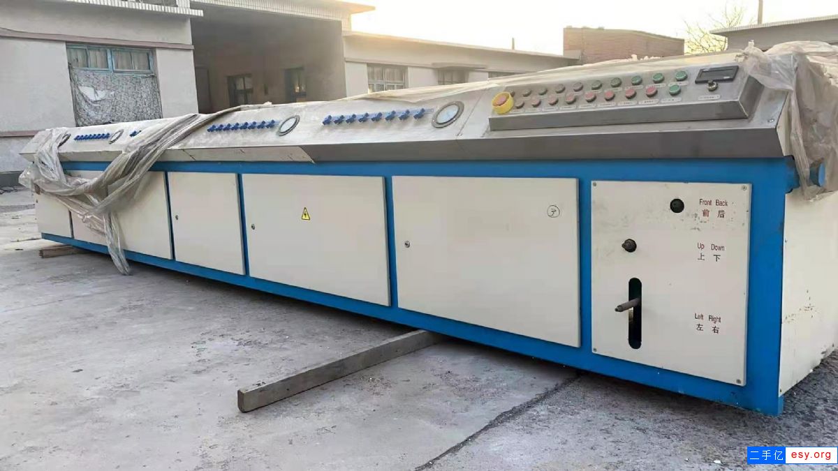 購(gòu)置出售二手上海金湖65錐形雙螺桿型材擠出機(jī)