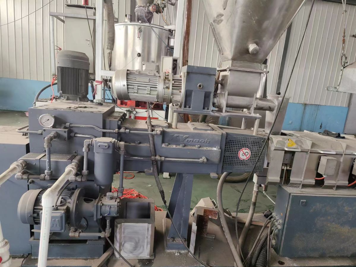 現貨出售二手南京科亞63D平形雙螺桿造粒機