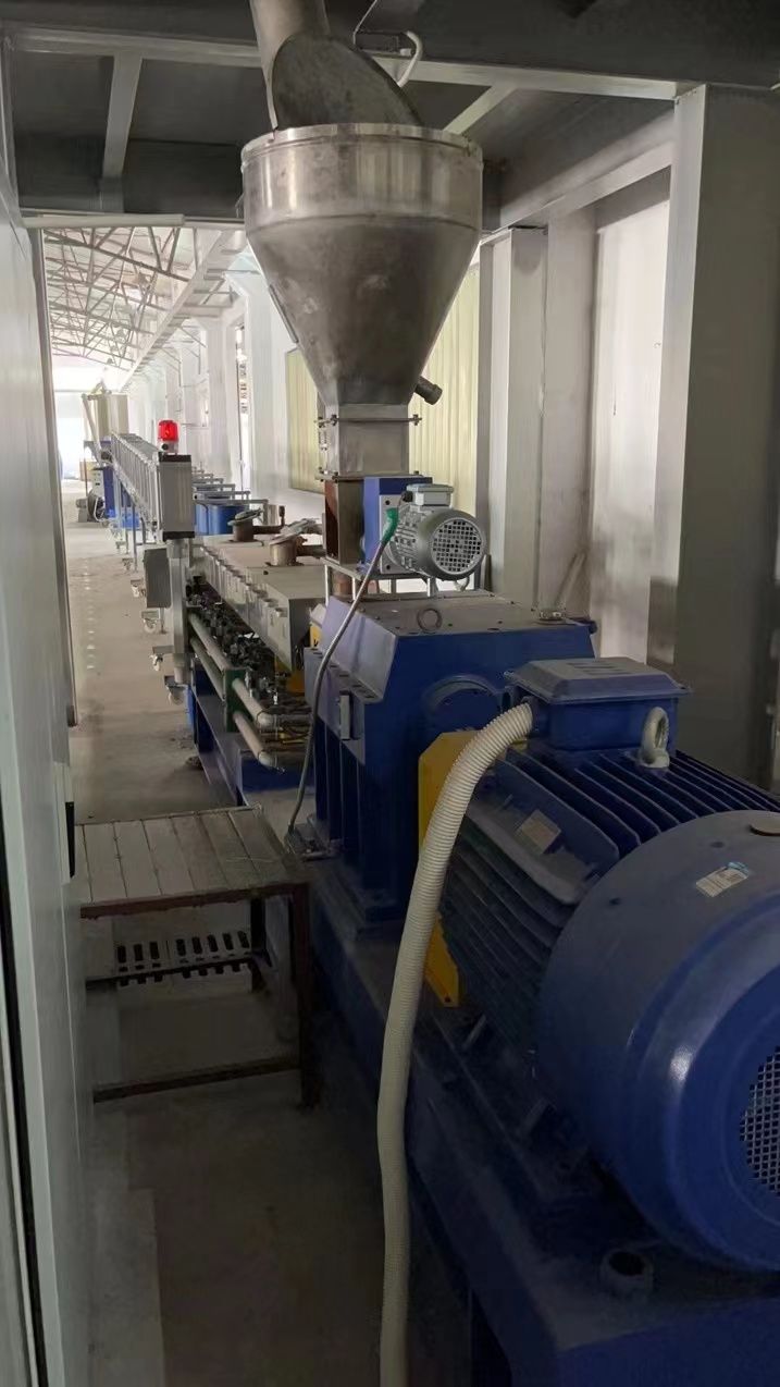 出售二手科爾克65B雙螺桿造粒機(jī)