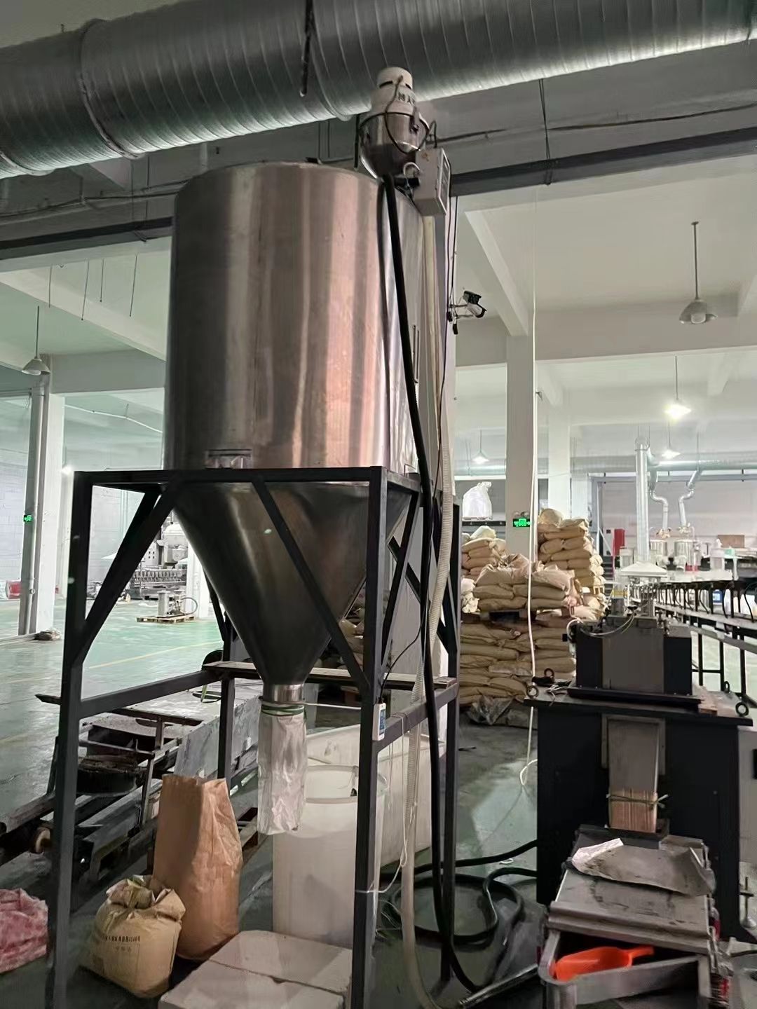 出售二手聚力65B平形雙螺桿造粒機
