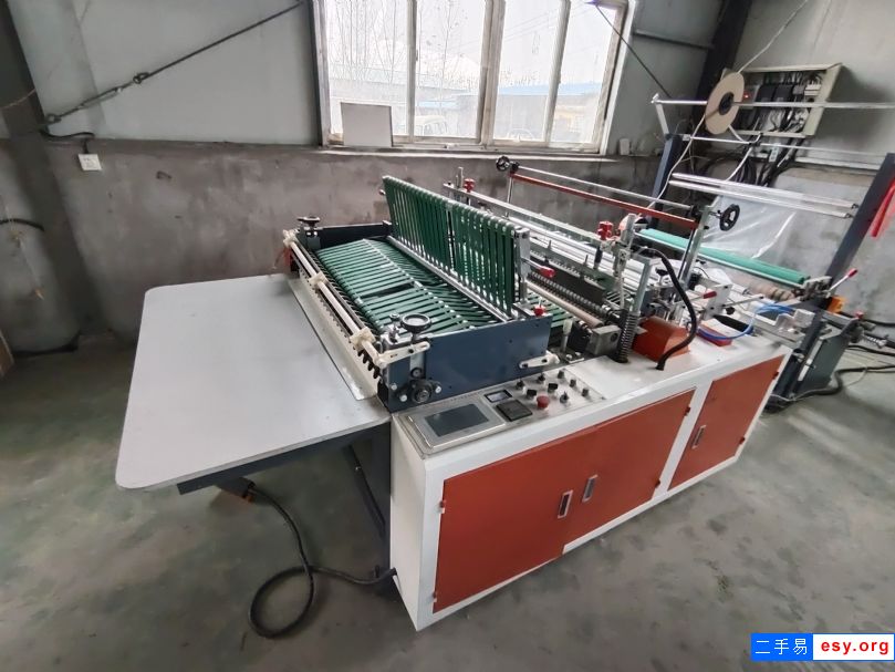 轉(zhuǎn)讓九成新吹膜機(jī)、印刷機(jī)、制袋機(jī)