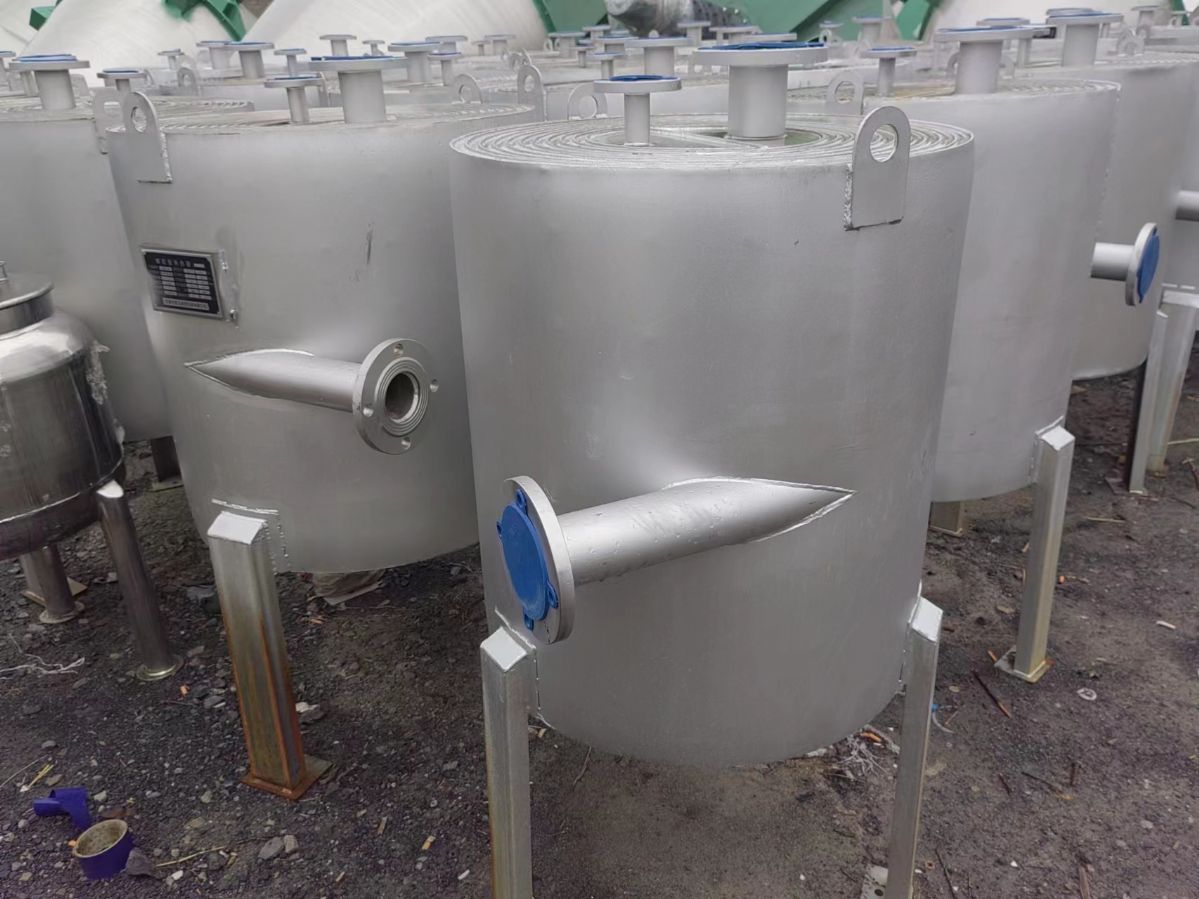 二手30平方螺旋板換熱器、列管鈦材換熱器間壁式換熱 常壓冷凝器