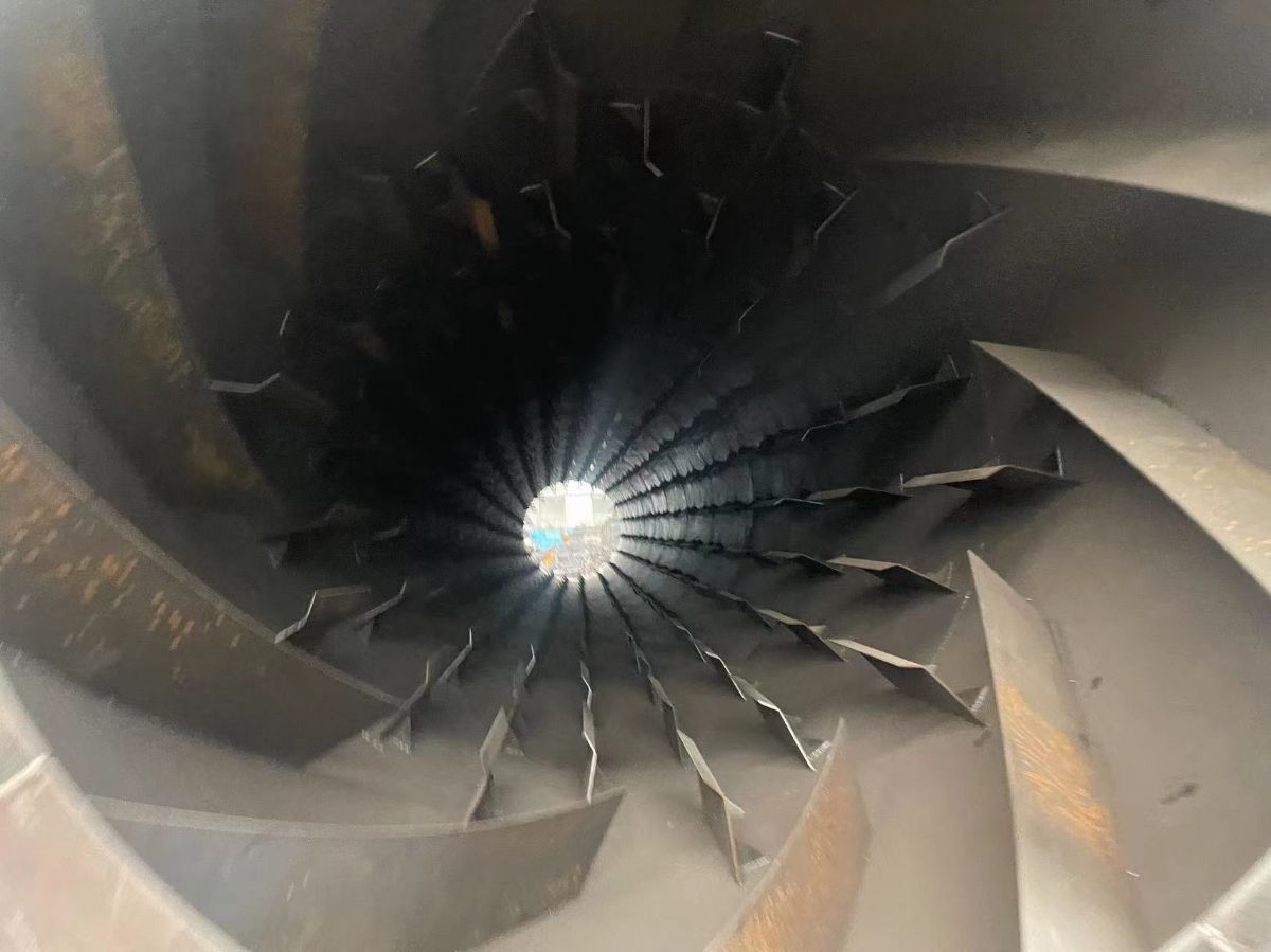 出售二手滾筒刮板干燥機 二手化工溶液烘干機 二手污泥烘干設(shè)備附件齊全