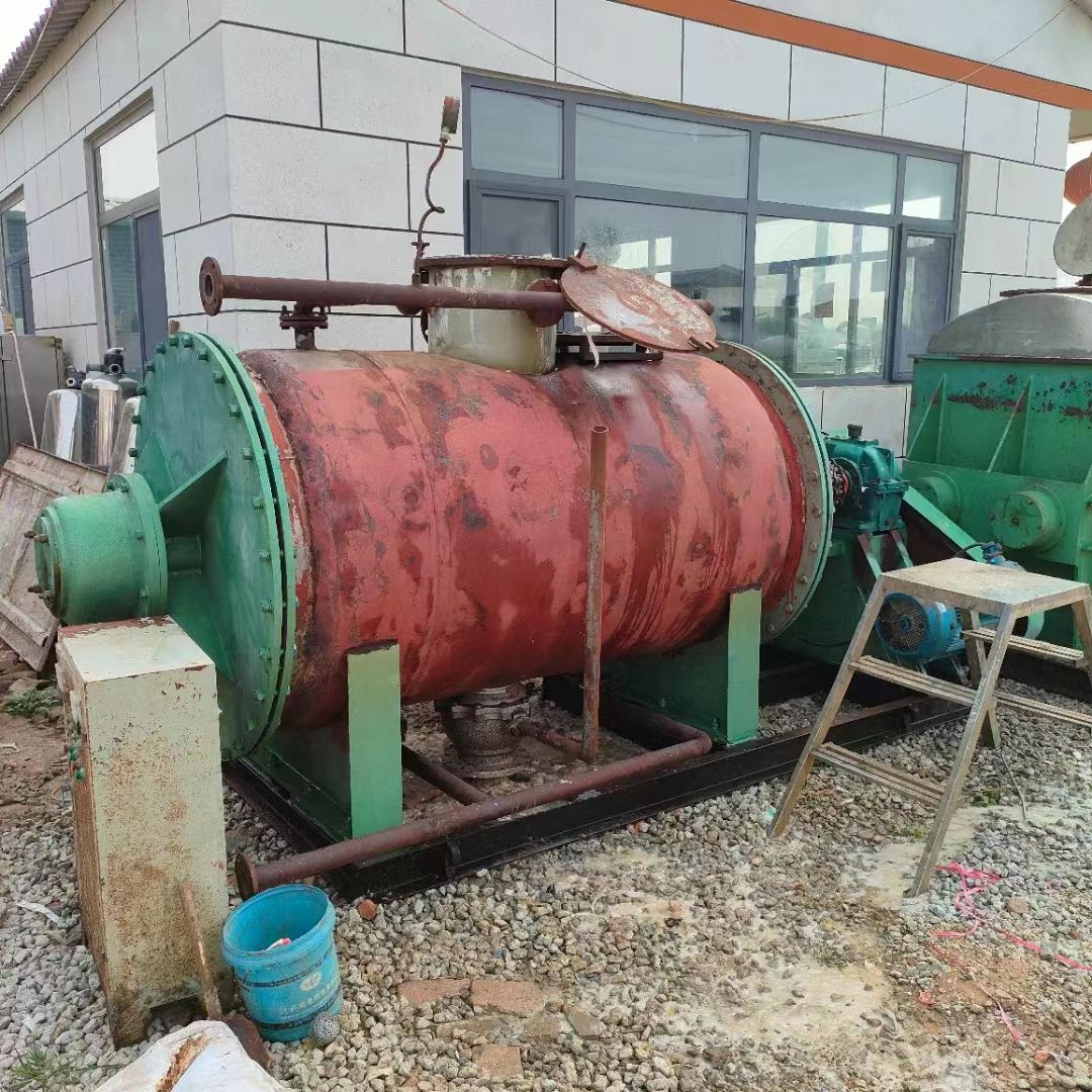 轉(zhuǎn)讓二手3立方不銹鋼316材質(zhì)耙式干燥機(jī)