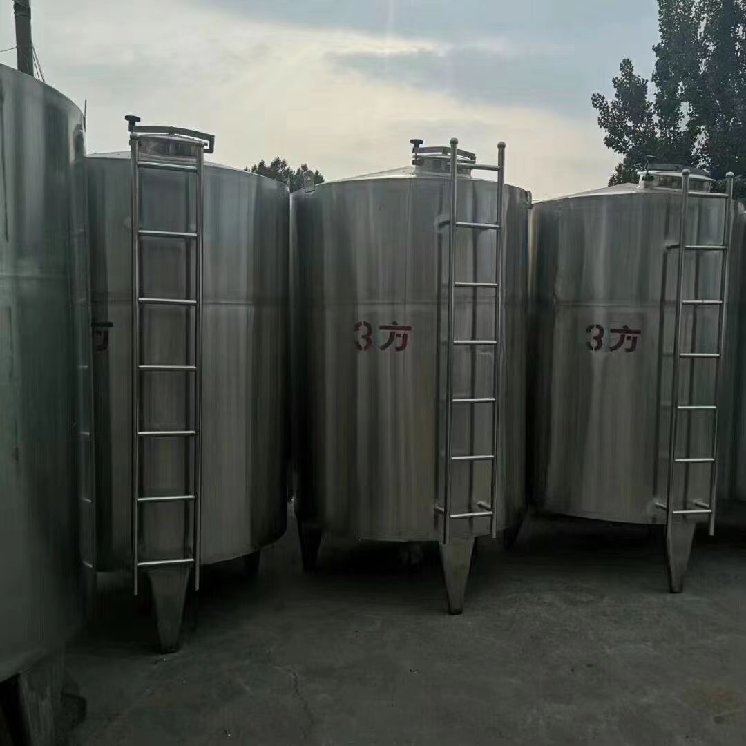 二手不銹鋼儲罐、雙層電加熱儲存罐型號齊全、立式電加熱攪拌罐