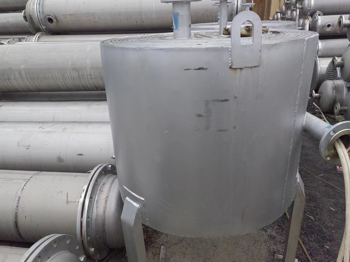 二手30平方螺旋板換熱器、列管鈦材換熱器間壁式換熱 常壓冷凝器
