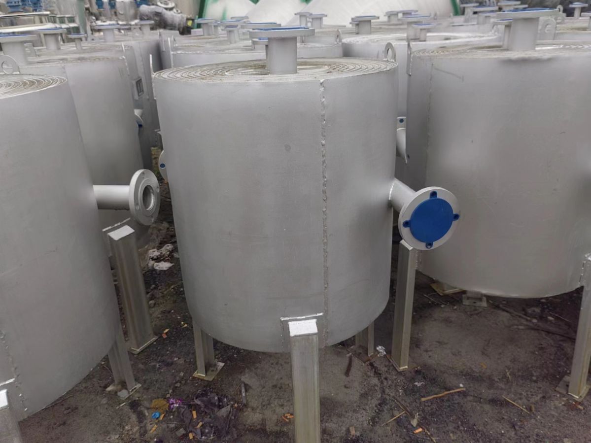二手30平方螺旋板換熱器、列管鈦材換熱器間壁式換熱 常壓冷凝器