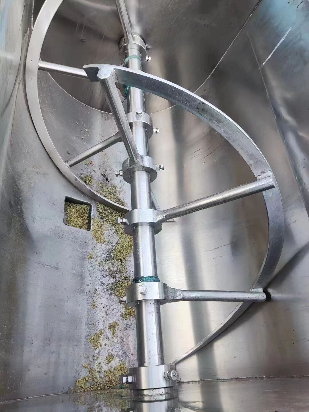 转让二手干粉双螺带搅拌电加热卧式混合机 二手三维混合机