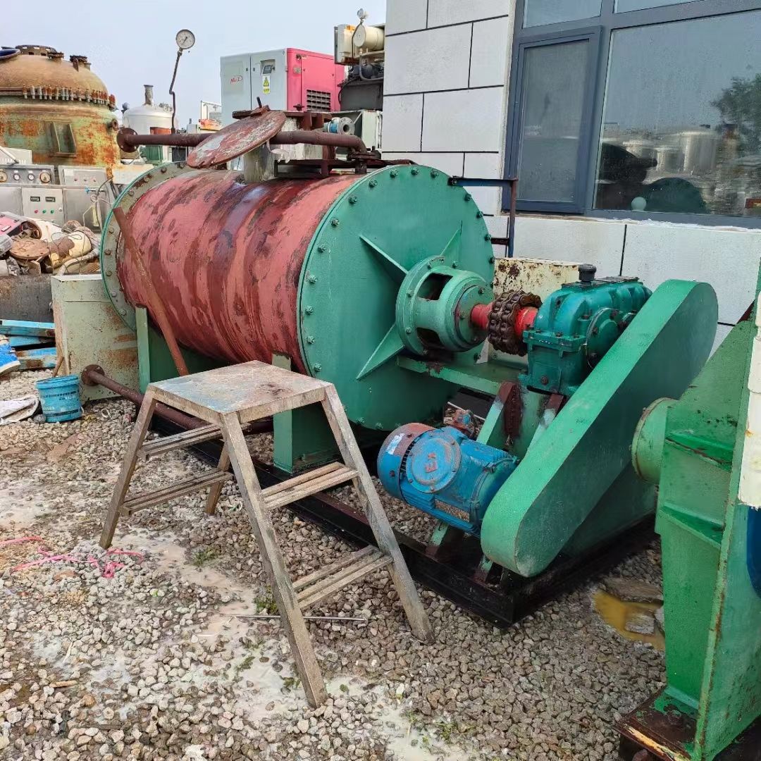 轉(zhuǎn)讓二手3立方不銹鋼316材質(zhì)耙式干燥機(jī)