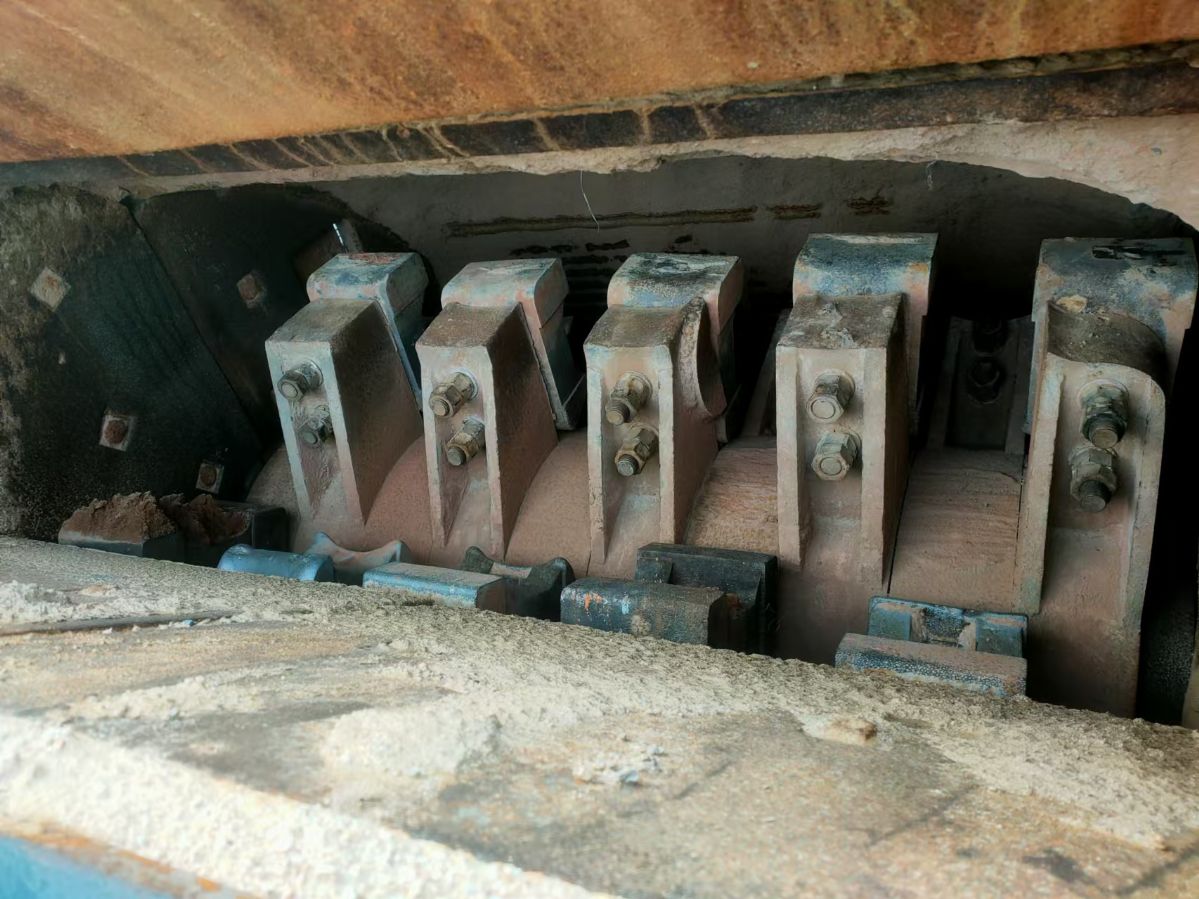 轉(zhuǎn)讓二手給料機(jī)