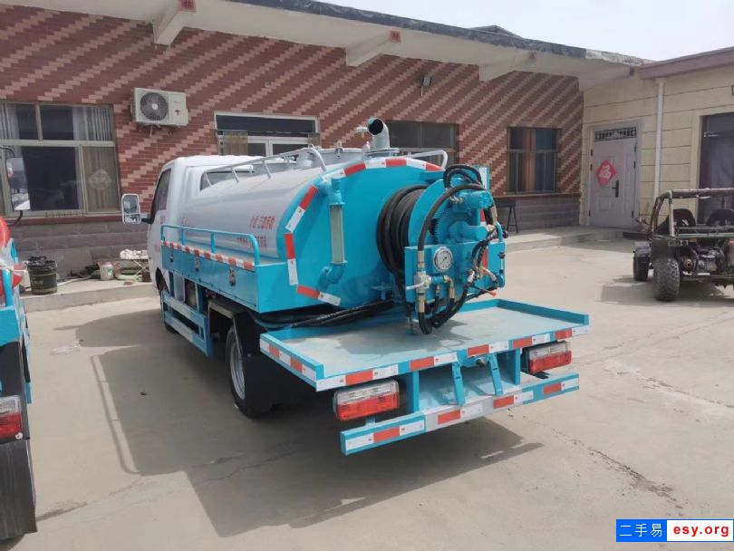 轉(zhuǎn)讓東風(fēng)圖逸4立方清洗吸糞車 國(guó)六全柴 藍(lán)牌全國(guó)可提檔