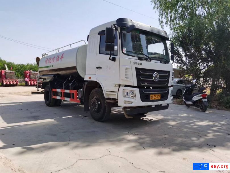 轉(zhuǎn)讓二手12方霧炮灑水車，國六，柴油18馬力發(fā)電機(jī)組，價(jià)格不高