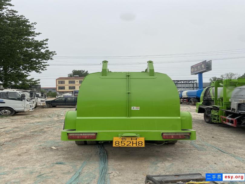 轉(zhuǎn)讓二手餐廚垃圾車 東風(fēng)御虎10立方餐廚垃圾車