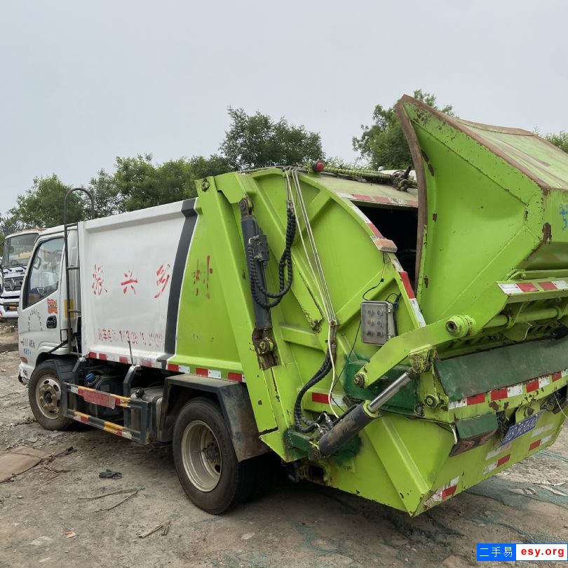 轉(zhuǎn)讓藍(lán)牌7方壓縮垃圾車 因疫情急用錢 低價(jià)出售