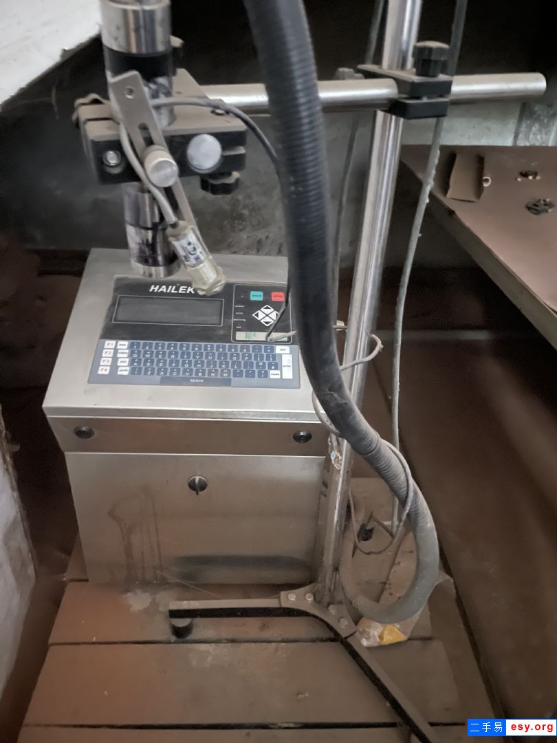 轉(zhuǎn)讓8成新 噴碼機
