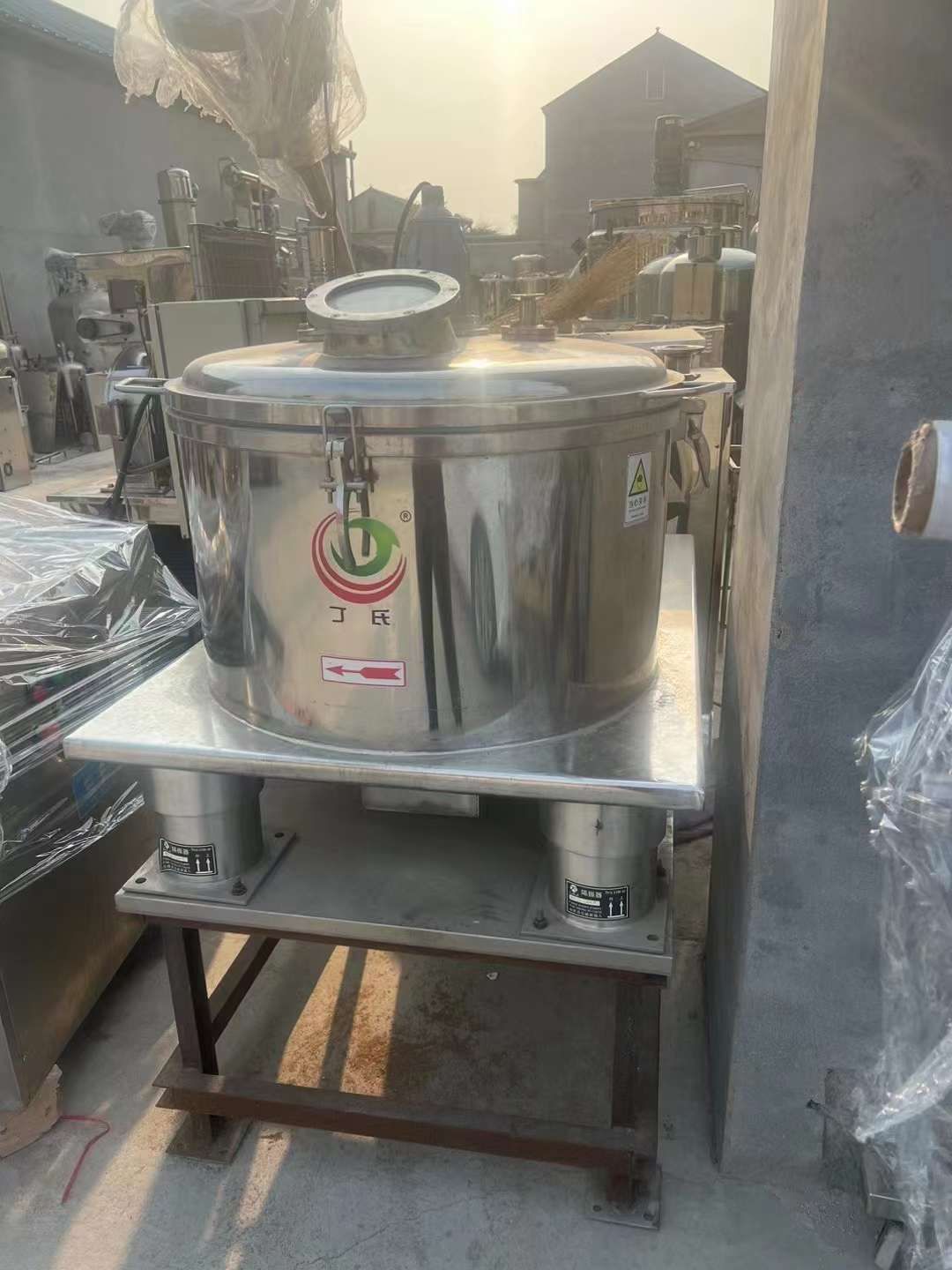 平板密閉離心機(jī)