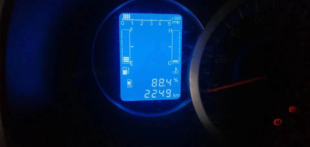 轉(zhuǎn)讓8.5成新二手清洗吸污車(chē)一臺(tái)！