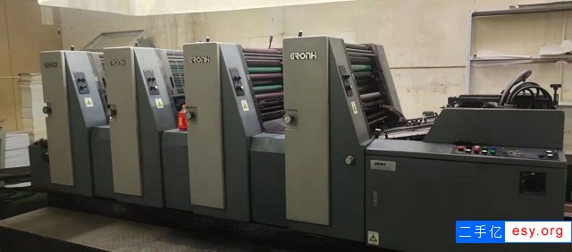 2011年冠華56印刷機加一把國望920切紙機