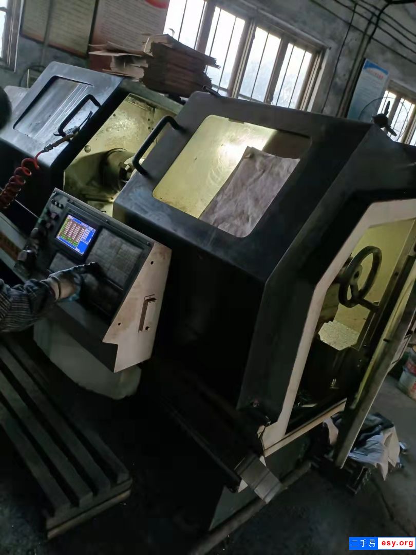 出售沈陽5085數(shù)控車，大連50數(shù)控車
