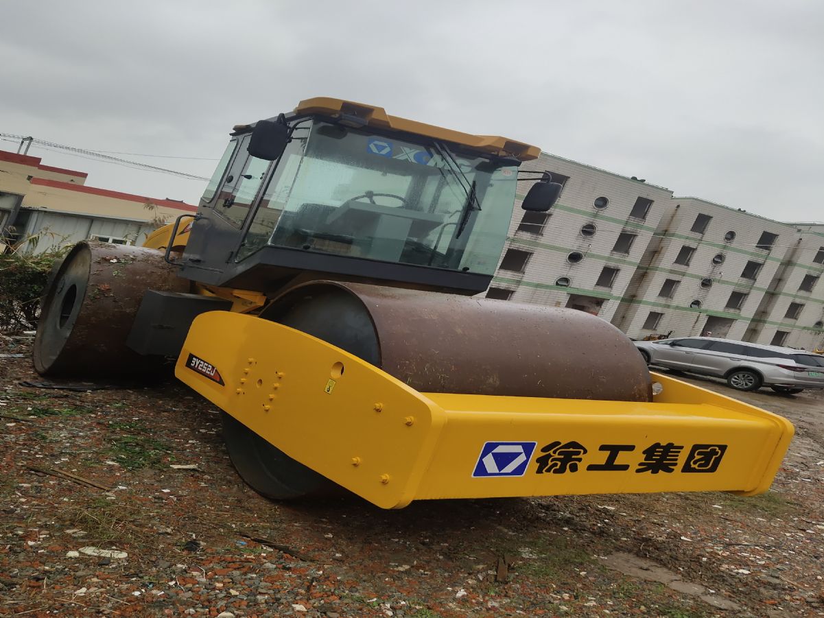 二手鐵三輪壓路機(jī)21噸25噸23噸24噸靜壓鉸接靜碾