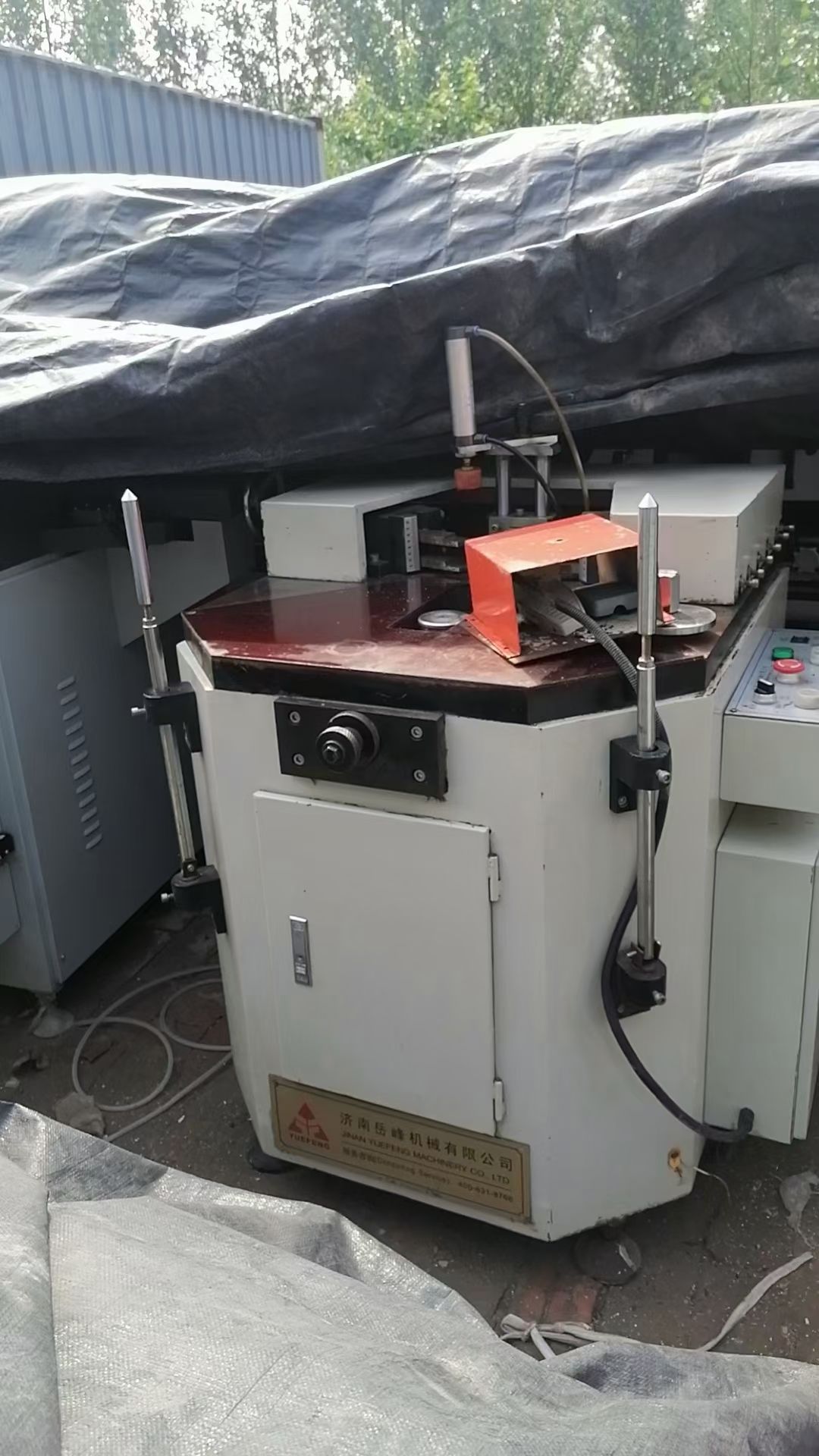 出售二手門窗組角機多臺