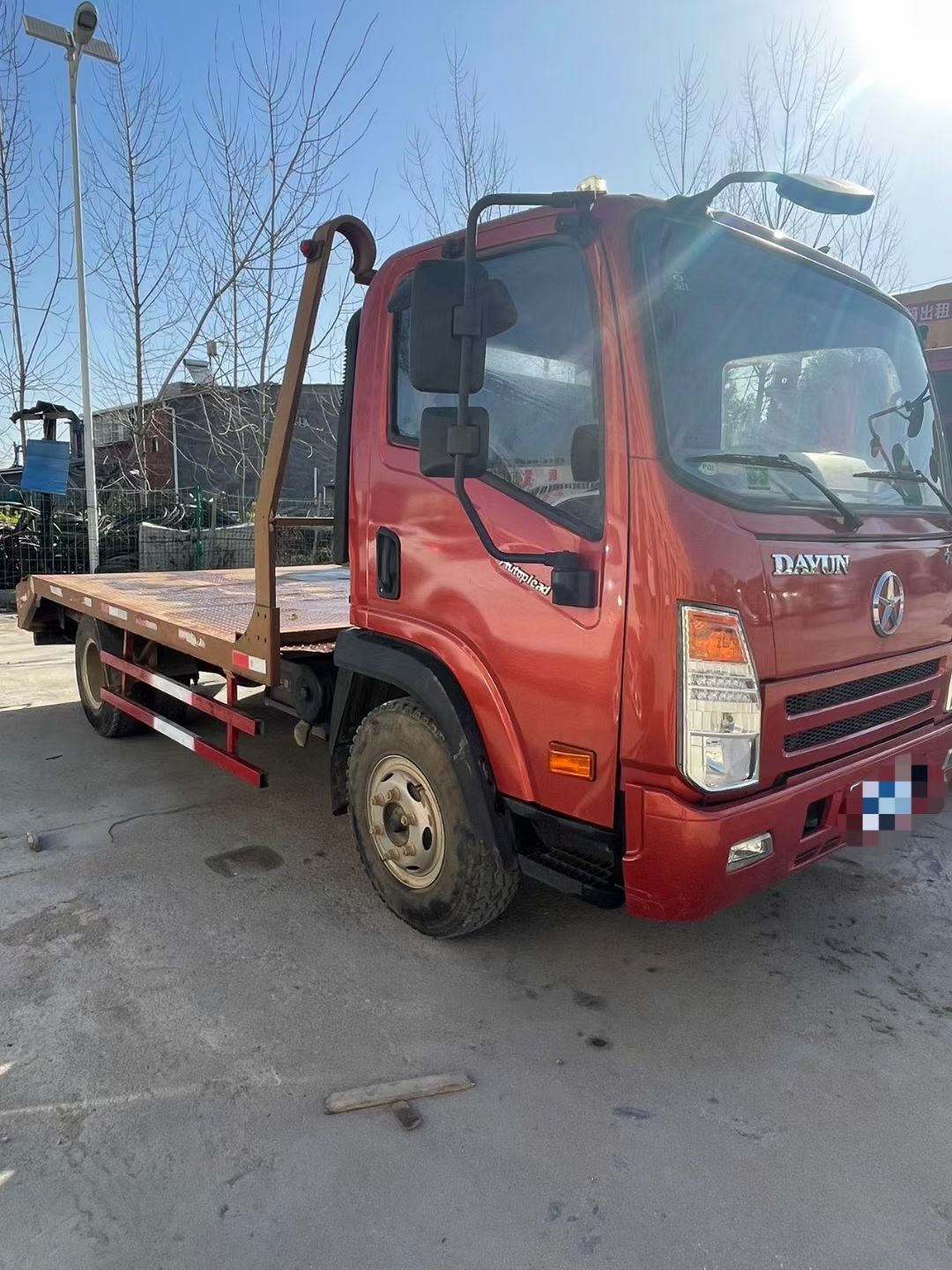 急售大運(yùn)藍(lán)牌平板運(yùn)輸車包試
