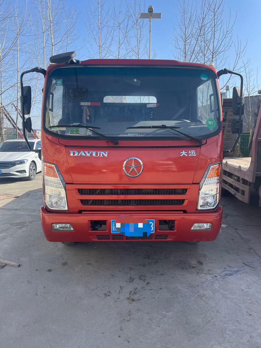 急售大運(yùn)藍(lán)牌平板運(yùn)輸車包試