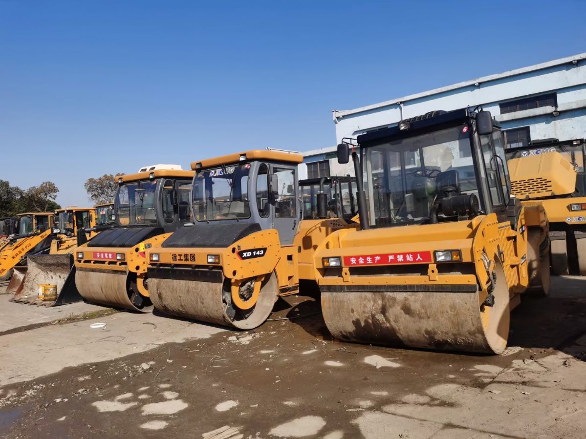 二手雙鋼輪徐工壓路機(jī)\10噸12噸14噸雙鋼輪二手壓路機(jī)出售