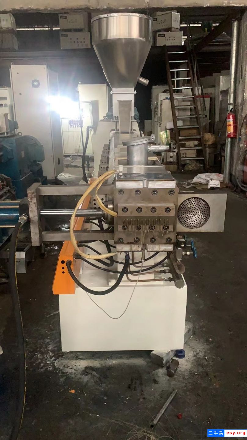 二手平行雙螺桿擠出機(jī)二手塑料擠出機(jī)二手改性塑料擠出機(jī)