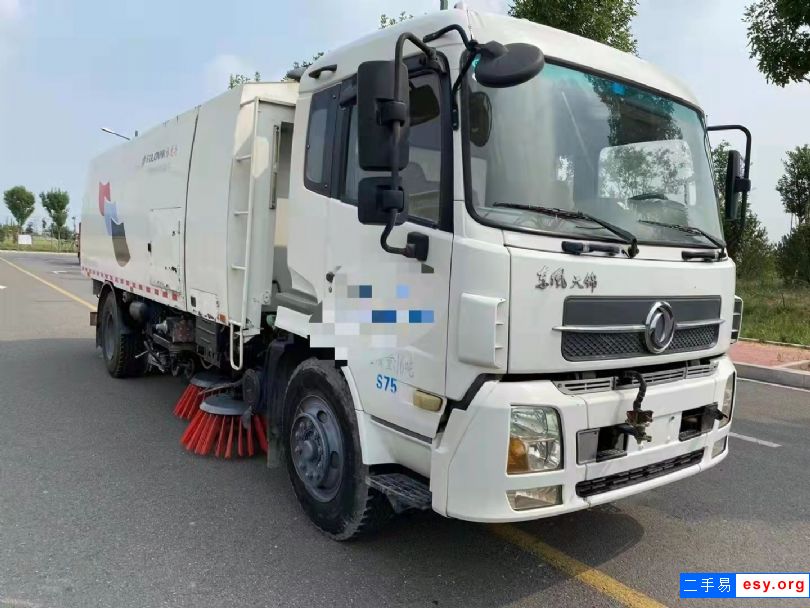 大型天錦洗掃車多功能清掃車