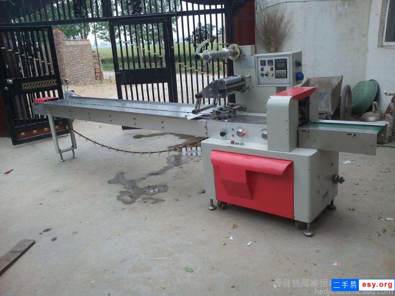 轉(zhuǎn)讓9成新二手飲料灌裝機(jī)，易拉罐灌裝機(jī)，罐裝機(jī)安裝少用