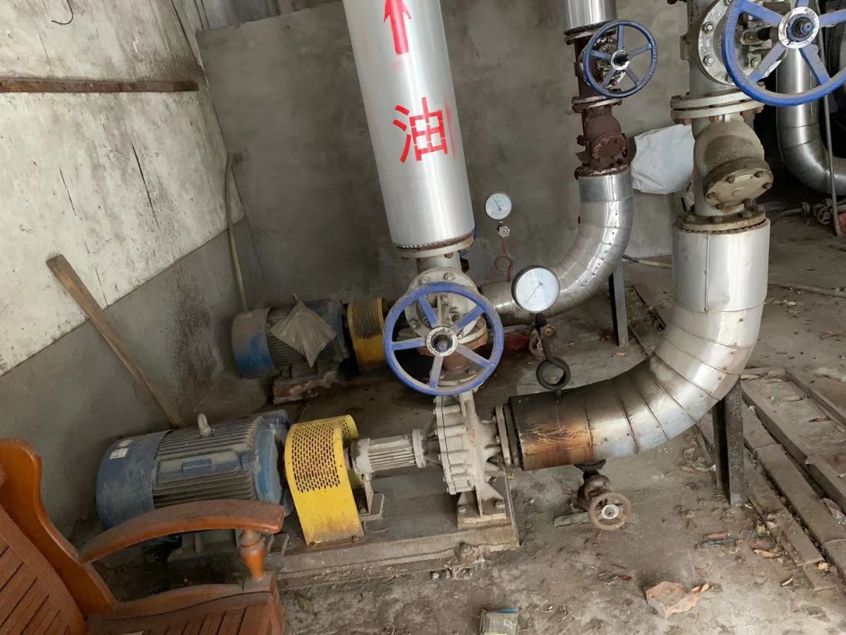 出售精品120萬大卡低氮三十毫克燃?xì)鈱?dǎo)熱油鍋爐