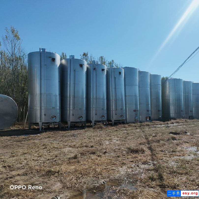 出售二手不銹鋼儲罐各種型號304不銹鋼食品級儲罐電加熱攪拌罐